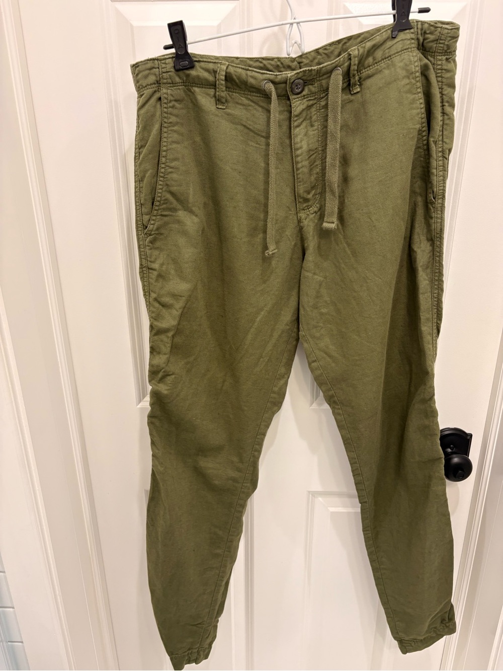 GAP Olive Green Men’s cotton pants 31x32